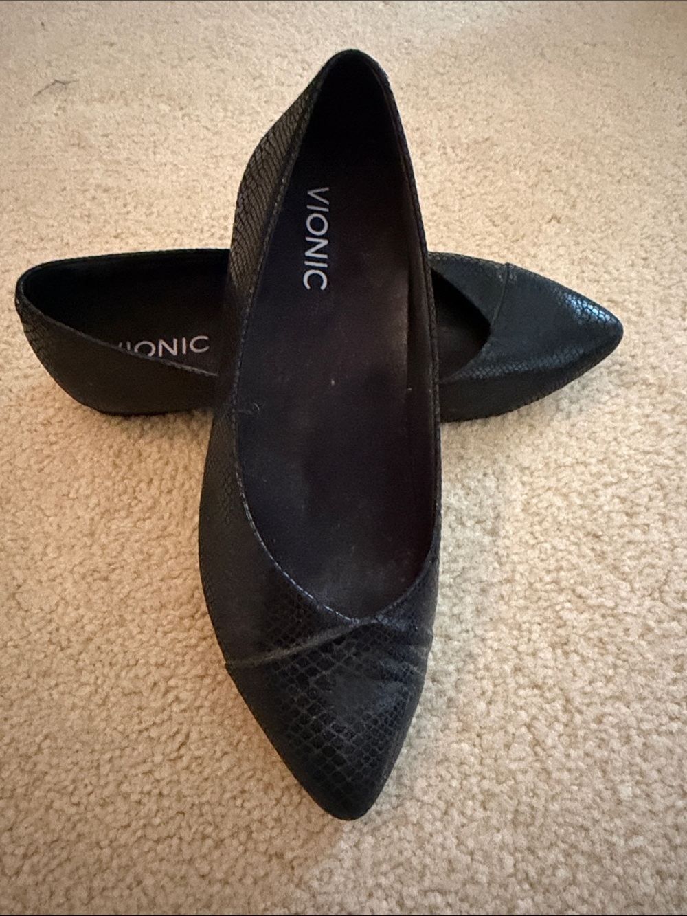 Vionic flats
